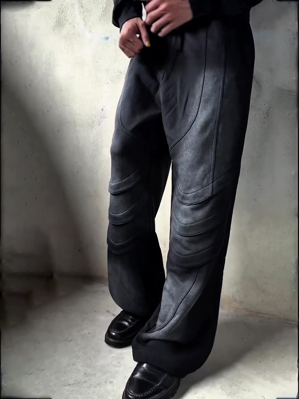Men’s Relaxed Fit Casual Pants – Streetwear Style